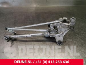 Gebrauchte Scheibenwischermotor + Mechanik Tesla Model 3 EV AWD Preis auf Anfrage angeboten von van Deijne Onderdelen Uden B.V.