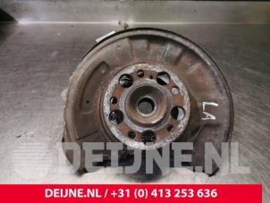 Used Knuckle, rear left Mercedes C (W204) 2.2 C-200 CDI 16V Price € 17,00 Margin scheme offered by van Deijne Onderdelen Uden B.V.