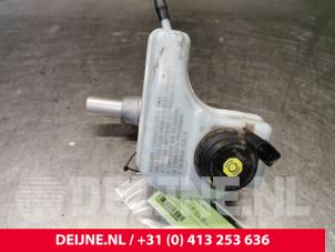 Usagé Cylindre de frein principal Volkswagen Passat Variant (365) 1.6 TDI 16V Bluemotion Prix € 20,00 Règlement à la marge proposé par van Deijne Onderdelen Uden B.V.