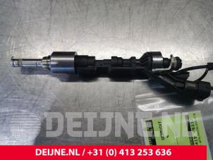 Used Injector (petrol injection) Ford Focus 3 Wagon 1.6 SCTi 16V Price € 75,00 Margin scheme offered by van Deijne Onderdelen Uden B.V.