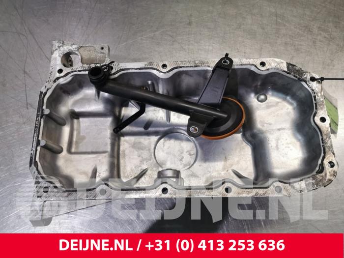 Usagé Couvercle carter Volvo V40 (MV) 1.6 T3 GTDi 16V Prix € 125,00 Règlement à la marge proposé par van Deijne Onderdelen Uden B.V.