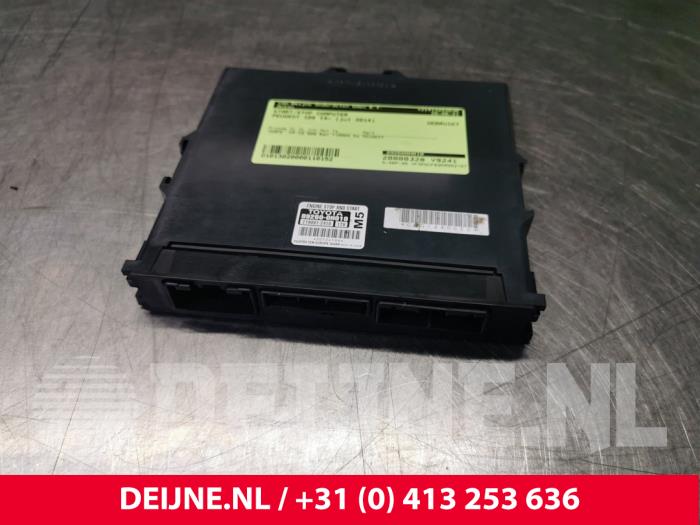 Used Start/Stop computer Peugeot 108 1.0 12V Price € 20,00 Margin scheme offered by van Deijne Onderdelen Uden B.V.
