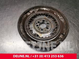 Używane Wieniec rozrusznika Volkswagen Jetta IV (162/16A) 1.2 TSI Cena € 175,00 Procedura marży oferowane przez van Deijne Onderdelen Uden B.V.
