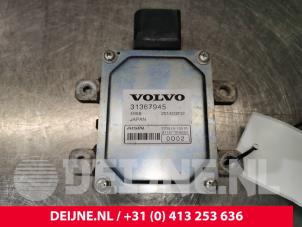 Gebrauchte Steuergerät Automatikkupplung Volvo XC60 II (UZ) 2.0 T6 16V Twin Engine Preis € 50,00 Margenregelung angeboten von van Deijne Onderdelen Uden B.V.