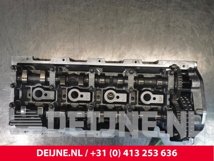 Usagé Culasse Mercedes Sprinter Prix € 332,75 Prix TTC proposé par van Deijne Onderdelen Uden B.V.