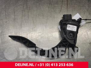Used Accelerator pedal Audi A6 Avant (C7) 3.0 TDI V6 24V Quattro Price € 10,00 Margin scheme offered by van Deijne Onderdelen Uden B.V.