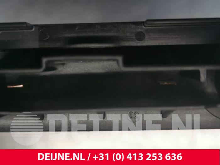 Elemento de calefacción calefactor de un Audi A6 Avant (C7) 3.0 TDI V6 24V Quattro 2016