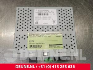 Used Multi-media control unit Mercedes S (W222/V222/X222) 3.0 S-500 Plug-in Hybrid, S-500 e 24V Price € 450,00 Margin scheme offered by van Deijne Onderdelen Uden B.V.