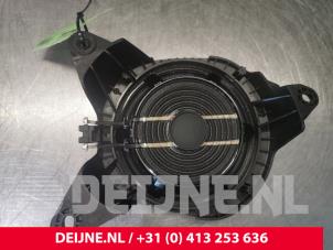 Used Speaker Mercedes S (W222/V222/X222) 3.0 S-500 Plug-in Hybrid, S-500 e 24V Price € 200,00 Margin scheme offered by van Deijne Onderdelen Uden B.V.