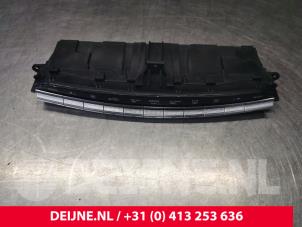 Used Heater control panel Mercedes S (W222/V222/X222) 3.0 S-500 Plug-in Hybrid, S-500 e 24V Price € 190,00 Margin scheme offered by van Deijne Onderdelen Uden B.V.