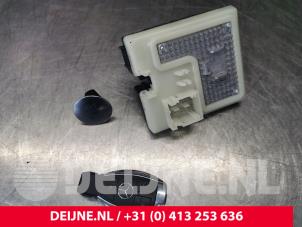 Used Ignition lock + key Mercedes S (W222/V222/X222) 3.0 S-500 Plug-in Hybrid, S-500 e 24V Price € 250,00 Margin scheme offered by van Deijne Onderdelen Uden B.V.