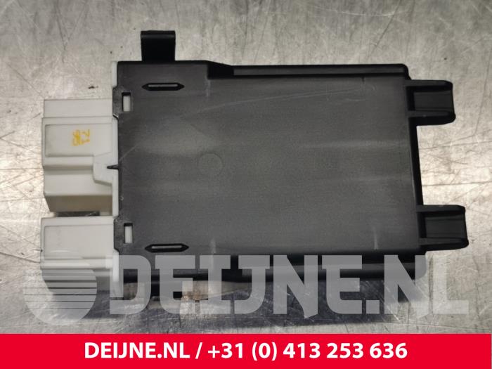 Begagnade Sätesdator Mercedes S (222.0/222.1) 3.0 S-500 Plug-in Hybrid, S-500 e 24V Pris € 28,00 Marginaltabell erbjuds av van Deijne Onderdelen Uden B.V.