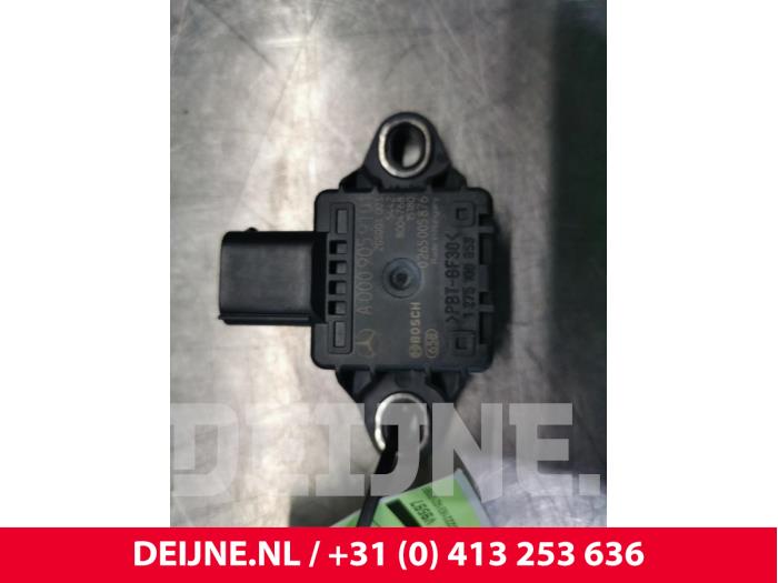 Begagnade Hastighetssensor Mercedes S (222.0/222.1) 3.0 S-500 Plug-in Hybrid, S-500 e 24V Pris € 20,00 Marginaltabell erbjuds av van Deijne Onderdelen Uden B.V.
