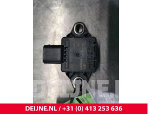 Used Speed sensor Mercedes S (W222/V222/X222) 3.0 S-500 Plug-in Hybrid, S-500 e 24V Price € 20,00 Margin scheme offered by van Deijne Onderdelen Uden B.V.