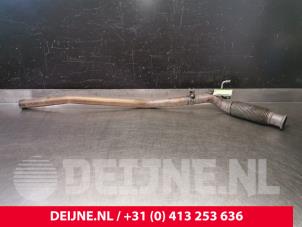 Usagé Tube échappement avant Audi A3 Sportback (8VA/8VF) 2.0 TDI 16V Quattro Prix € 70,00 Règlement à la marge proposé par van Deijne Onderdelen Uden B.V.