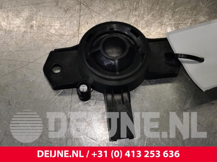 Begagnade Diskanthögtalare Volvo XC60 II (UZ) 2.0 B4 16V Plug-in Hybrid Pris € 40,00 Marginaltabell erbjuds av van Deijne Onderdelen Uden B.V.