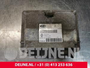 Automatic gearbox computer from a Renault Master II (FD/HD) 2.5 dCi 16V 100 2005