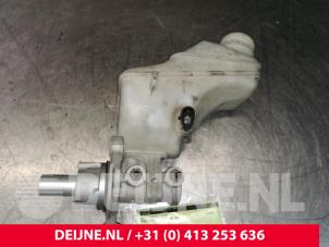 Usagé Cylindre de frein principal Fiat Punto Evo (199) 1.3 JTD Multijet Start&Stop 16V Prix € 8,00 Règlement à la marge proposé par van Deijne Onderdelen Uden B.V.