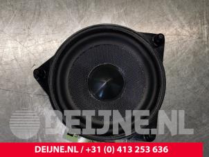 Używane Glosnik Mercedes S (W222/V222/X222) 3.0 S-500 Plug-in Hybrid, S-500 e 24V Cena € 45,00 Procedura marży oferowane przez van Deijne Onderdelen Uden B.V.