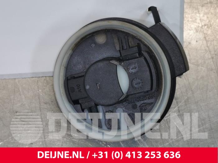 Begagnade Bränsletryckssensor Audi A3 Sportback (8VA/8VF) 2.0 TDI 16V Quattro Pris € 19,00 Marginaltabell erbjuds av van Deijne Onderdelen Uden B.V.