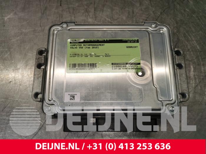 Used Engine management computer Volvo V50 (MW) 1.6 D 16V Price € 100,00 Margin scheme offered by van Deijne Onderdelen Uden B.V.