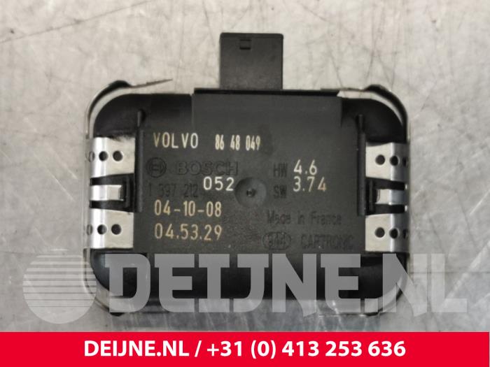Begagnade Regnsensor Volvo V50 (MW) 2.0 D 16V Pris € 15,00 Marginaltabell erbjuds av van Deijne Onderdelen Uden B.V.