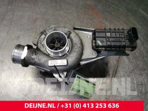 Usagé Turbo Volvo V70 (BW) 2.4 D5 20V Prix € 242,00 Prix TTC proposé par van Deijne Onderdelen Uden B.V.
