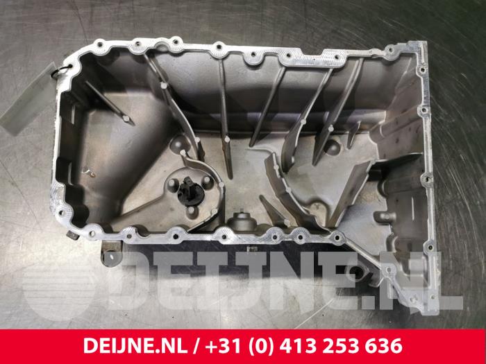 Gebrauchte Ölwanne Volkswagen Transporter T5 2.5 TDi Preis € 72,60 Mit Mehrwertsteuer angeboten von van Deijne Onderdelen Uden B.V.