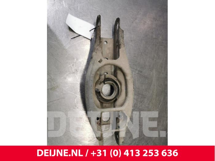 Rear spring retainer, right from a BMW 3 serie Touring (E91) 318d 16V 2006