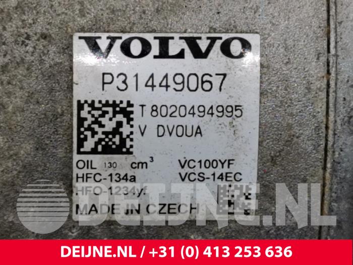 Pompe clim d'un Volvo XC60 II (UZ) 2.0 D4 16V AWD 2018