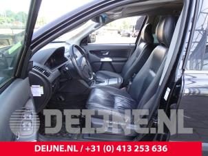Used Right airbag (dashboard) Volvo XC90 I 2.9 T6 24V Price € 500,00 Margin scheme offered by van Deijne Onderdelen Uden B.V.