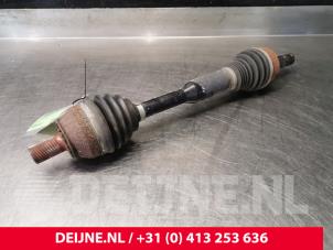 Used Front drive shaft, left Volvo XC60 I (DZ) 2.0 D4 16V Price € 150,00 Margin scheme offered by van Deijne Onderdelen Uden B.V.