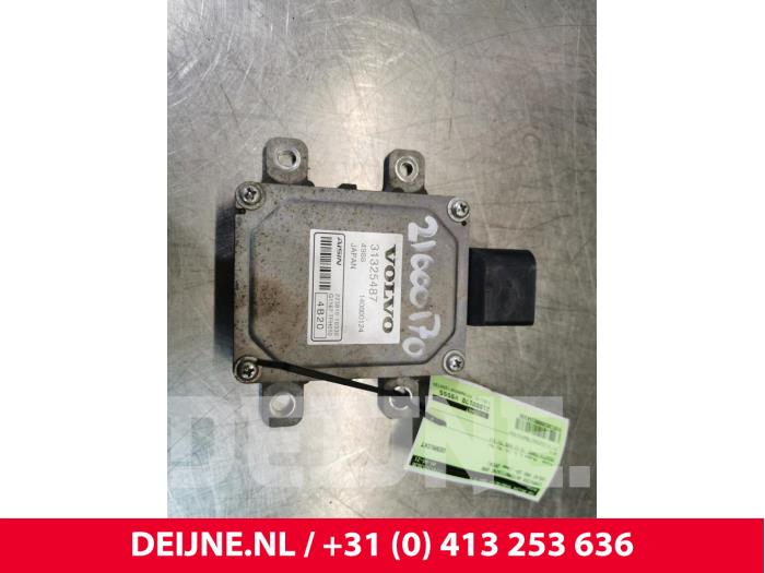 Used Automatic gearbox computer Volvo V60 I (FW/GW) 2.4 D6 20V Plug-in Hybrid AWD Price € 50,00 Margin scheme offered by van Deijne Onderdelen Uden B.V.