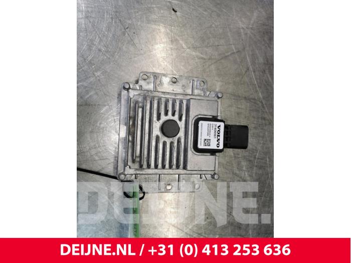 Begagnade ADSM-sensor Volvo V60 I (FW/GW) 2.4 D6 20V Plug-in Hybrid AWD Pris € 125,00 Marginaltabell erbjuds av van Deijne Onderdelen Uden B.V.
