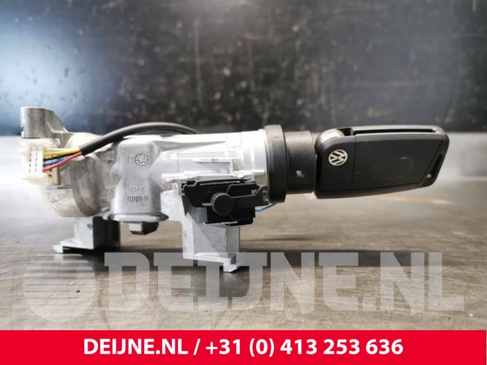 Volkswagen Crafter Ignition locks + keys stock