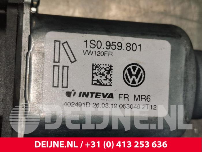 Mécanique vitre 4portes avant droite d'un Volkswagen Up! (121) 1.0 12V 60 2019