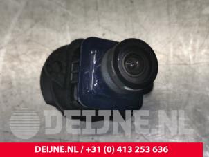 Used Reversing camera Volvo V40 Cross Country (MZ) 2.0 D4 20V Price € 85,00 Margin scheme offered by van Deijne Onderdelen Uden B.V.