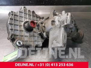 Usagé Boîte de transfert 4x4 Volvo V60 I (FW/GW) 2.4 D6 20V Plug-in Hybrid AWD Prix € 600,00 Règlement à la marge proposé par van Deijne Onderdelen Uden B.V.