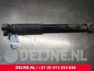 Gebrauchte Stoßdämpfer links hinten Mercedes Vito Tourer (447.7) 2.2 114 CDI 16V Preis € 60,50 Mit Mehrwertsteuer angeboten von van Deijne Onderdelen Uden B.V.