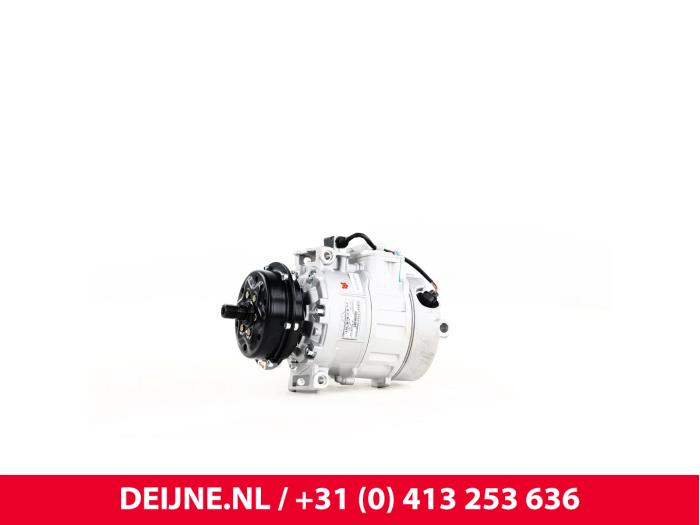 Neuf Pompe clim Volkswagen Transporter Prix € 280,72 Prix TTC proposé par van Deijne Onderdelen Uden B.V.