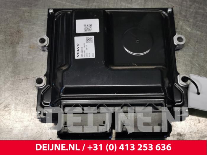 Ordinateur gestion moteur d'un Volvo XC60 II (UZ) 2.0 T5 16V AWD 2019