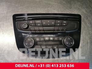 Used Radio control panel Peugeot 508 (8D) 1.6 HDiF 16V Price € 55,00 Margin scheme offered by van Deijne Onderdelen Uden B.V.