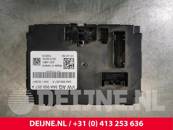 Begagnade Sätesdator Volkswagen Crafter (SY) 2.0 TDI FWD Pris € 121,00 Inklusive moms erbjuds av van Deijne Onderdelen Uden B.V.