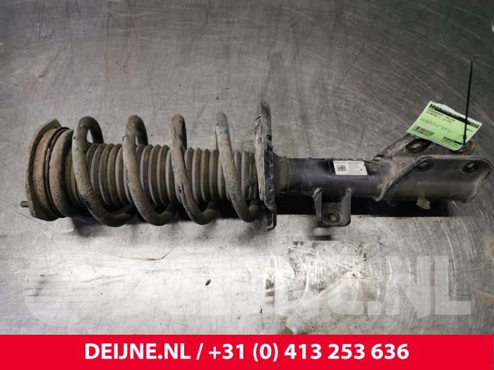 Volkswagen Crafter 17- Stoßdämpferstreben links vorne Vorrat 