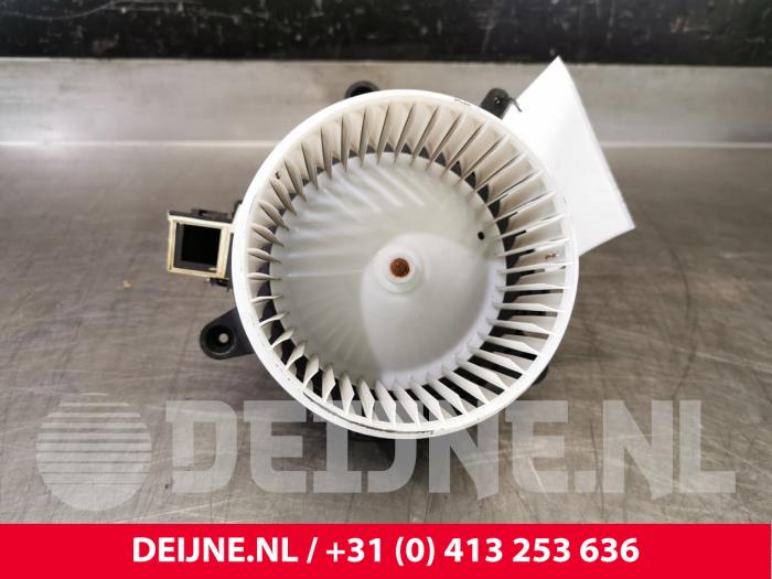Ventilateur chauffage d'un Opel Vivaro 2.0 CDTI 122 2020