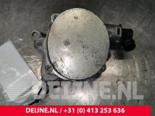 Usados Bomba de vacío (diésel) Mercedes Vito (447.6) 1.6 111 CDI 16V Precio € 60,50 IVA incluido ofrecido por van Deijne Onderdelen Uden B.V.