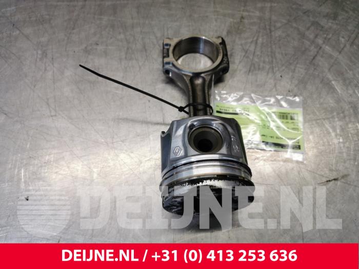 Piston d'un Mercedes-Benz Vito (447.6) 1.6 111 CDI 16V 2016