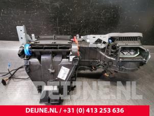 Used Heater housing Volkswagen Caddy IV 1.6 TDI 16V Price € 211,75 Inclusive VAT offered by van Deijne Onderdelen Uden B.V.