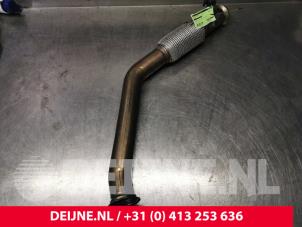 Used Exhaust front section Mercedes Vito (447.6) 2.0 114 CDI 16V Price € 90,75 Inclusive VAT offered by van Deijne Onderdelen Uden B.V.