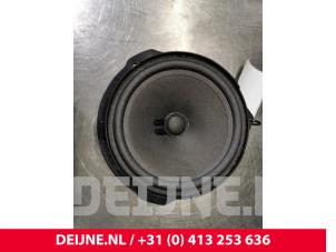 Gebrauchte Lautsprecher Mercedes Vito (447.6) 2.0 114 CDI 16V Preis € 24,20 Mit Mehrwertsteuer angeboten von van Deijne Onderdelen Uden B.V.